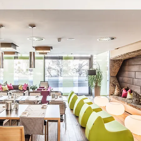 Lederer Boutique 4*