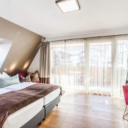 Lederer Boutique 카프룬