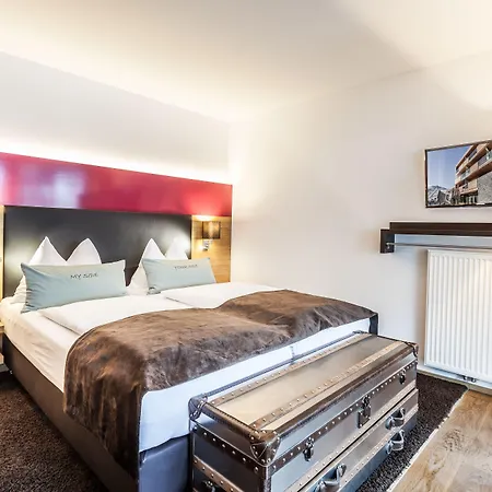 Lederer Boutique 4* Капрун