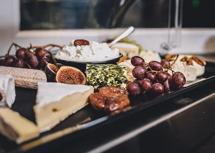 Lederer Boutique מלון קפרון