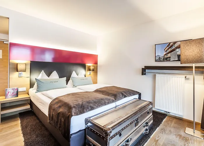 Lederer Boutique 4* קפרון