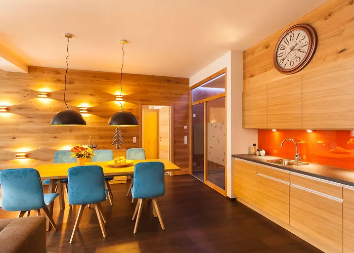 Lederer Boutique קפרון