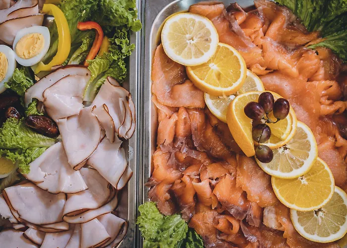 Lederer Boutique 4* קפרון